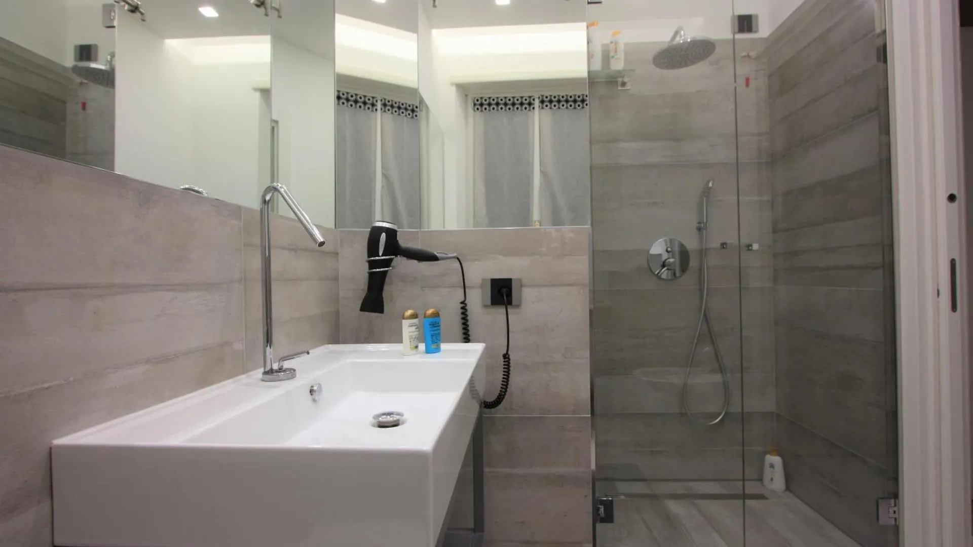 روما Il Sogno Di Afrodite Luxury B And B فندق مبيت وإفطار